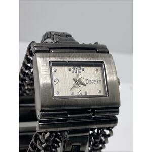 Decree Womens Silver Tone Quartz Watch Works New Battery